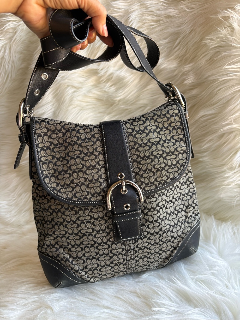 AUTHENTIC COACH Soho Buckle Flap Hobo Bag - Black Signature Jacquard - Y2K